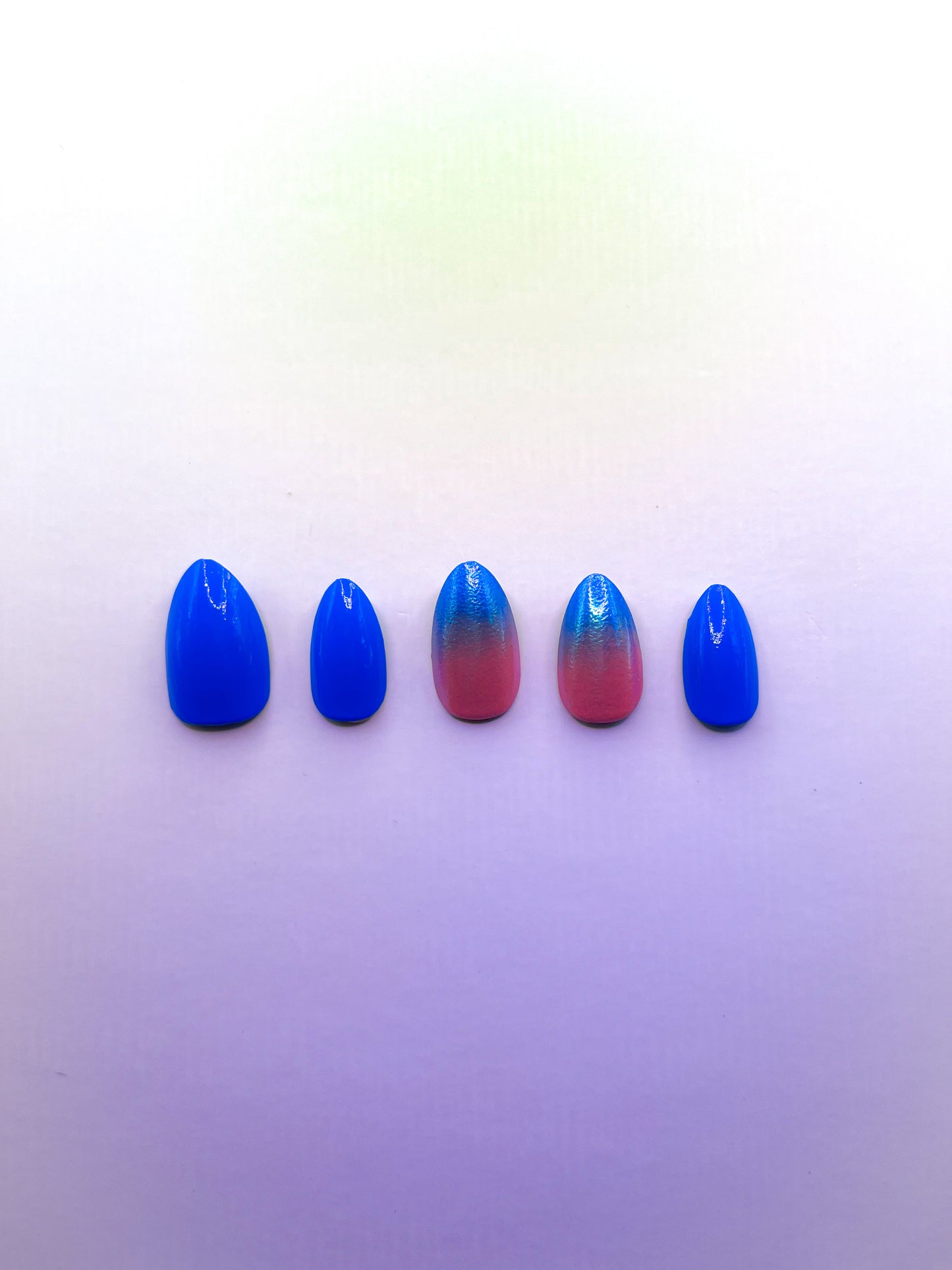 Vibey Blue Press-On Nails